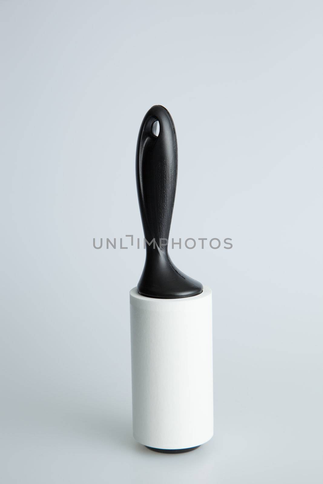 Rolling Lint Remover by Izaphoto