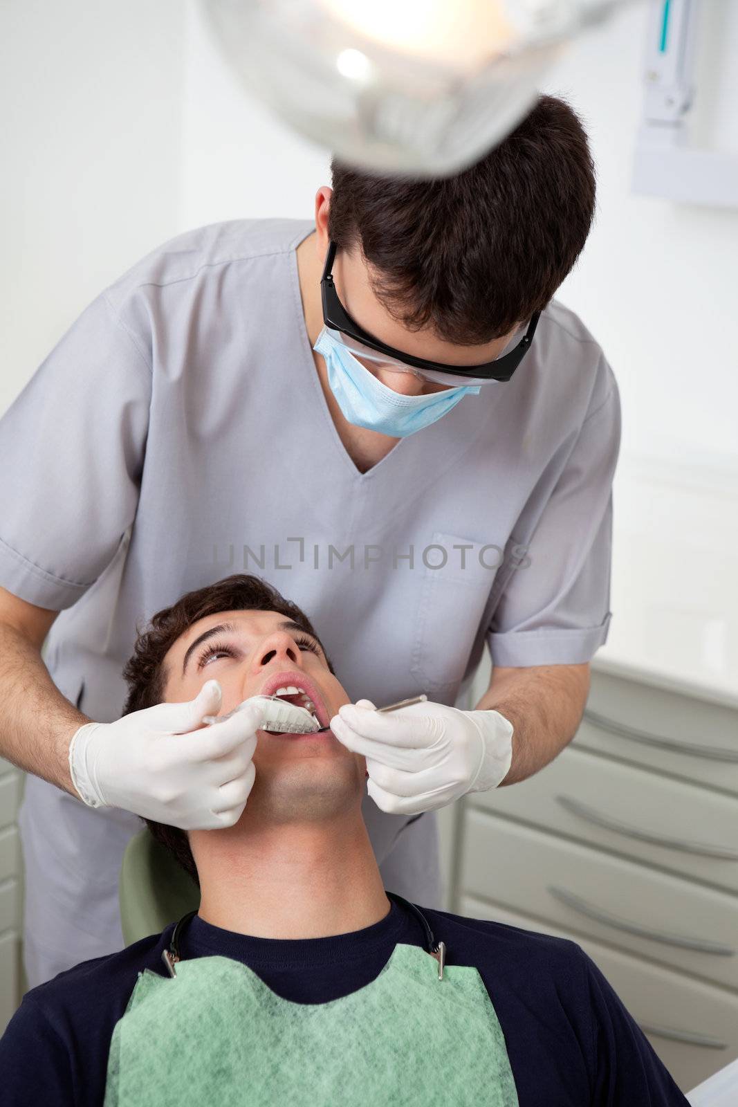 Dentist Casting Mold from Patient by leaf