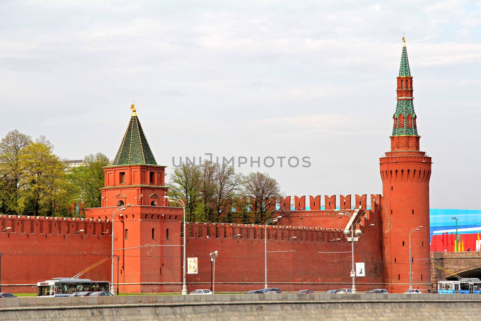 Moscow Kremlin, Russia by Artzzz