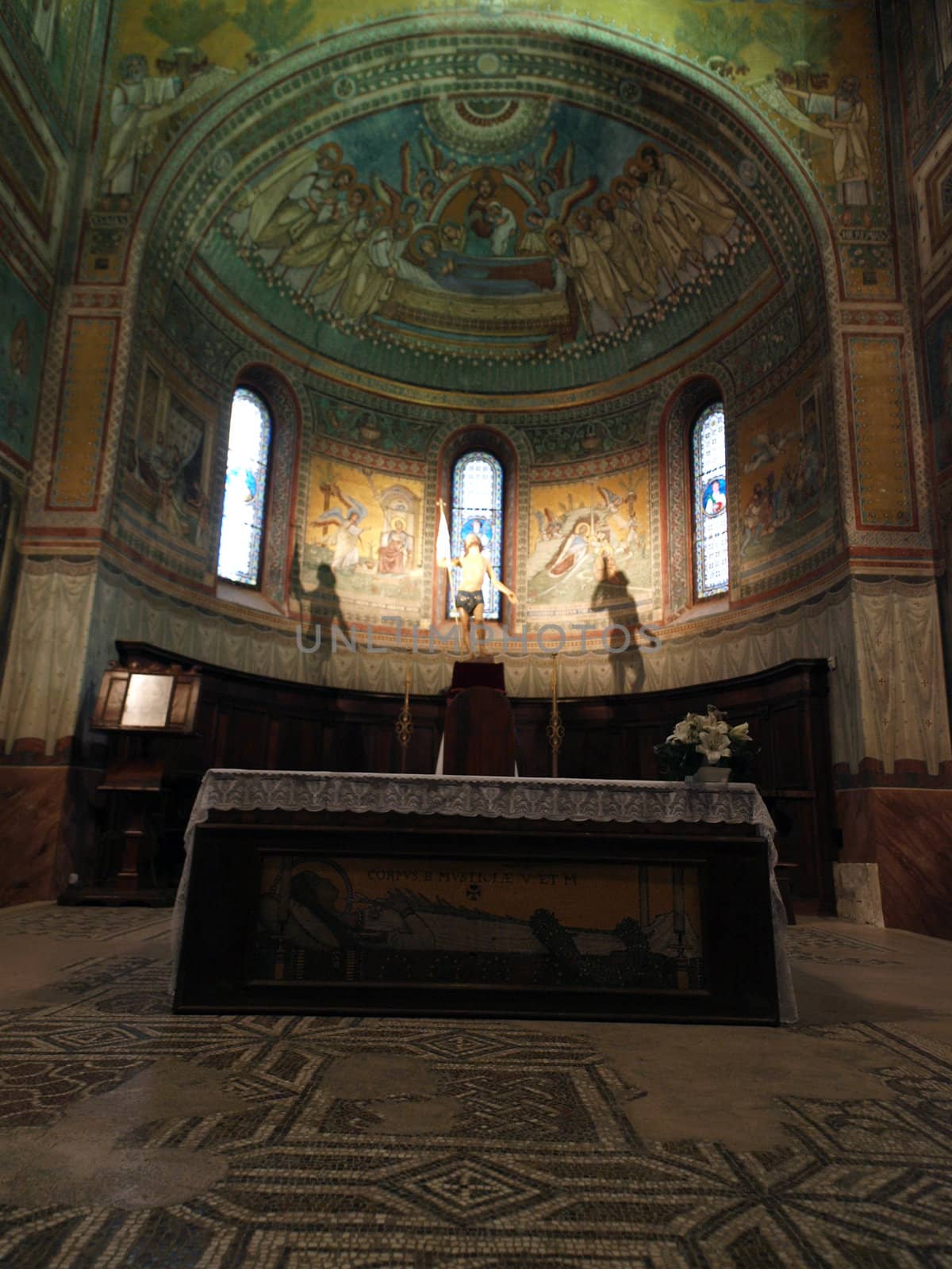 Chiusi - The Romanesque Cathedral (Duomo) of San Secondiano, built around 560 AD over a pre-existing basilica, and renovated in the 13th century. It has a nave and two aisles supported by antique columns.