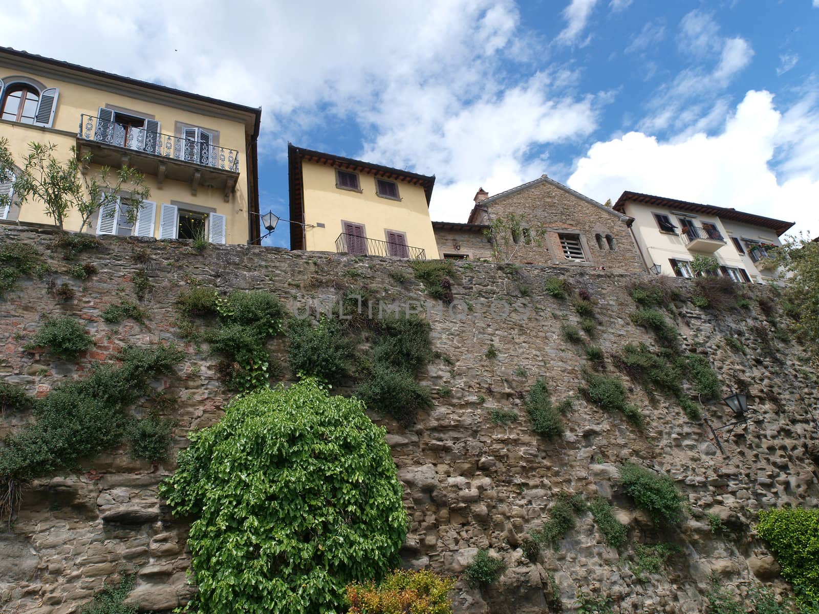 Building the wall in the Etruscan Cortona