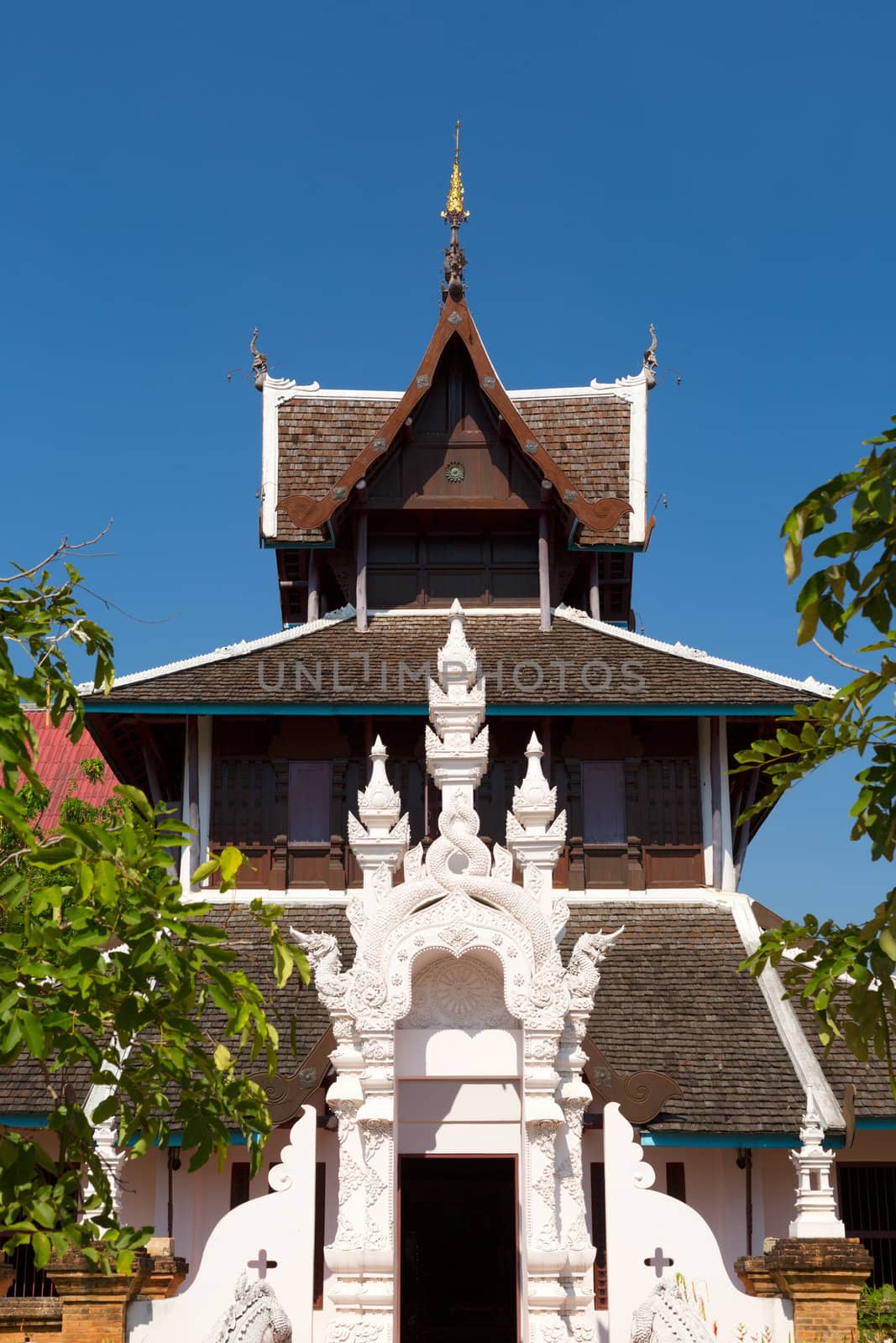 Wat Chedi Luang,  Chiang Mai, Thailand. 