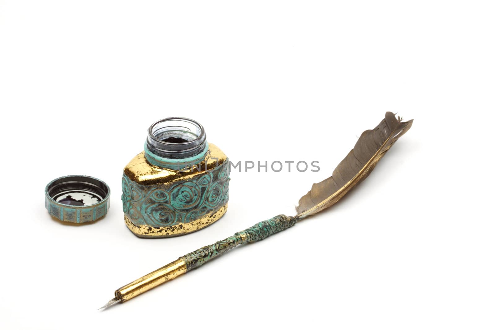 quill and inkwell by alexkosev
