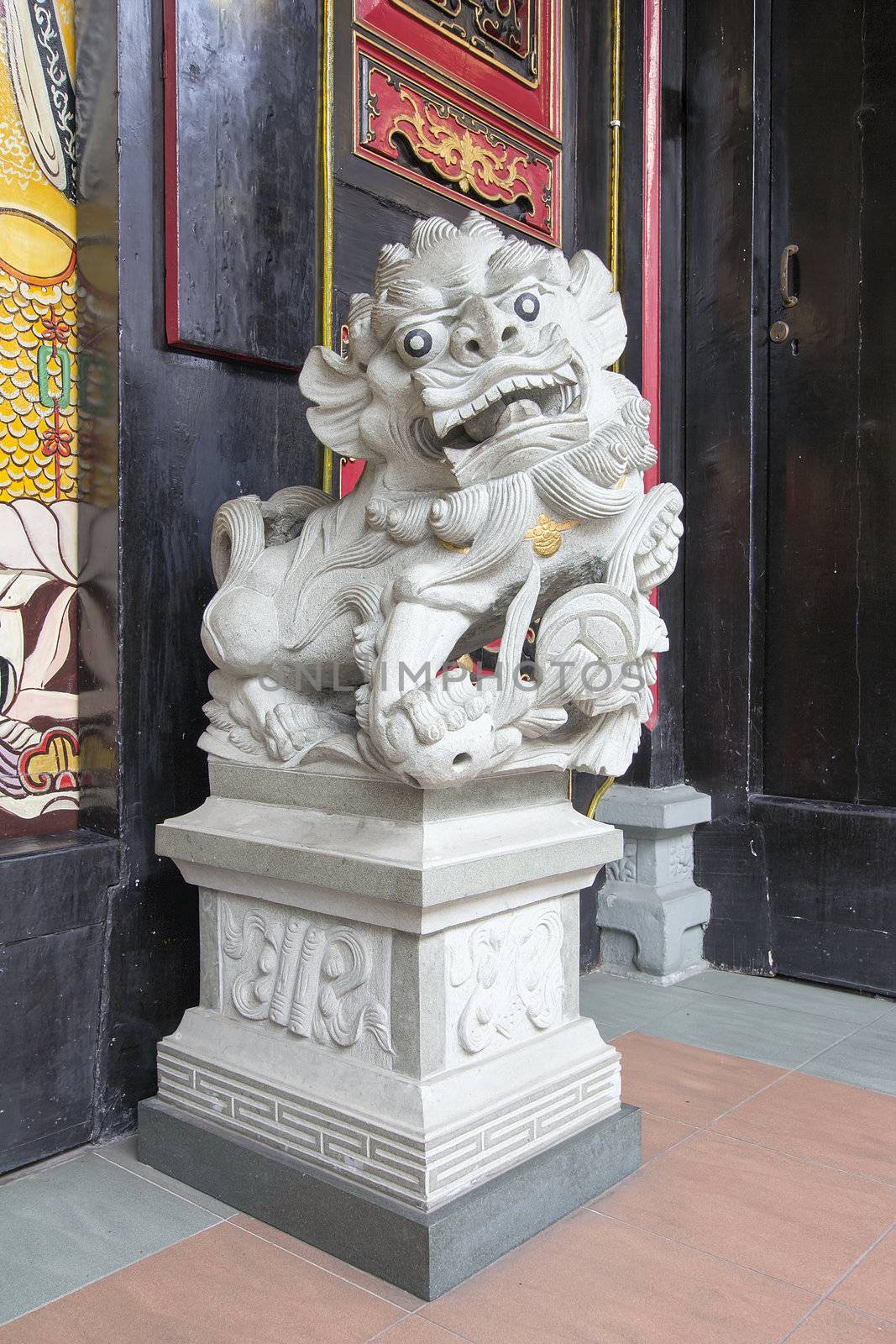 Chinese Foo Dog Temple Male Lion Guardian Marble Stone Sculpture