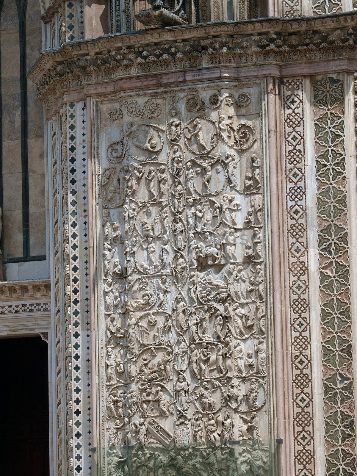Orvieto - Duomo facade. The second pillar--the Messianic Prophesies
