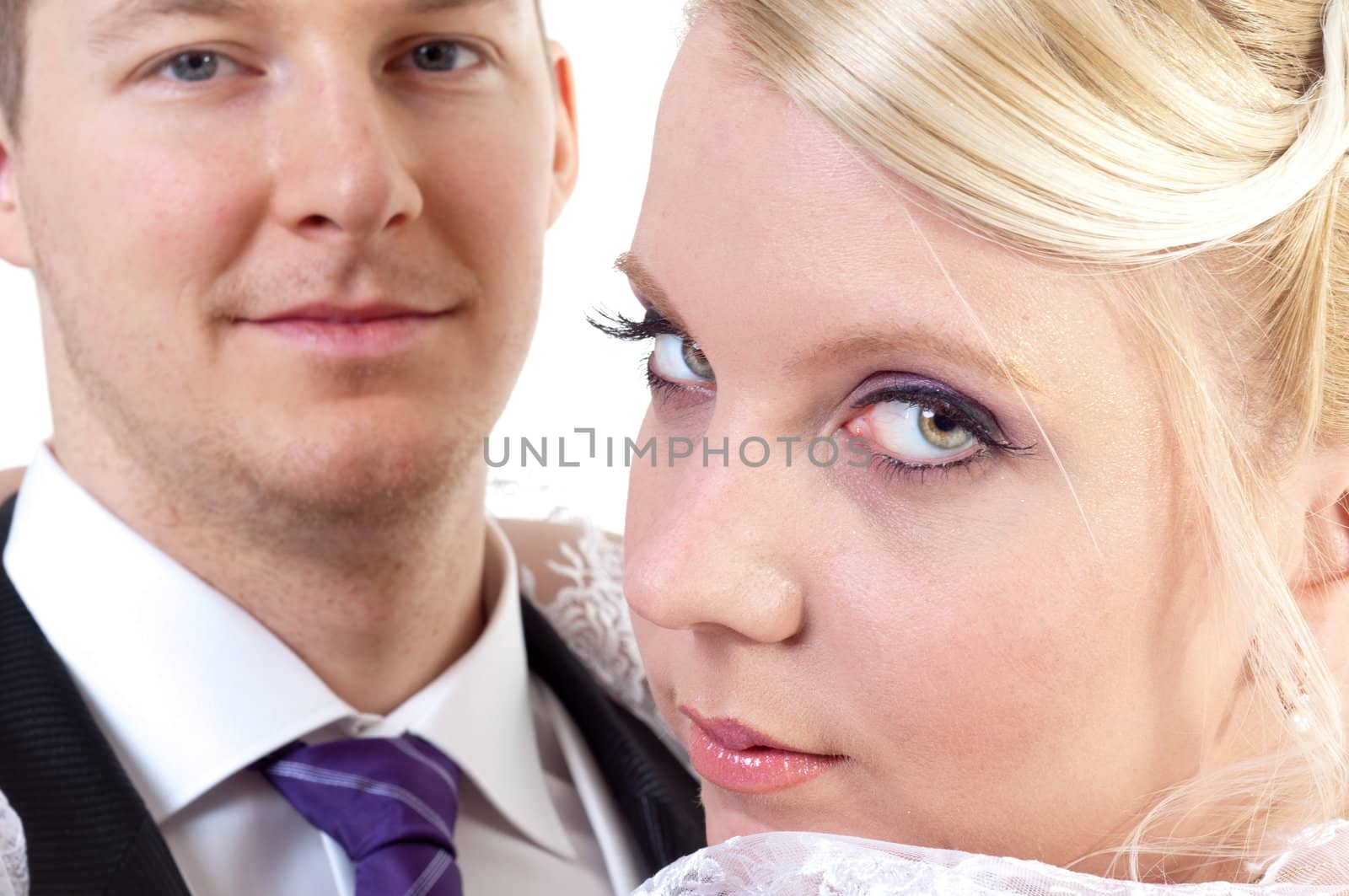Bride and groom by svedoliver