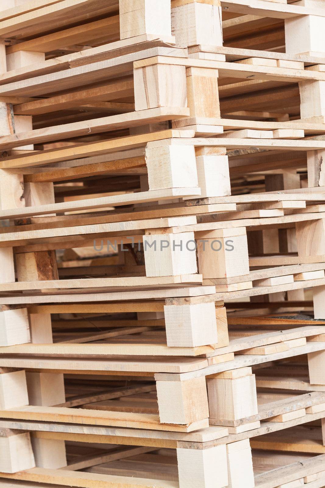 Pile of beech pallets by Lamarinx