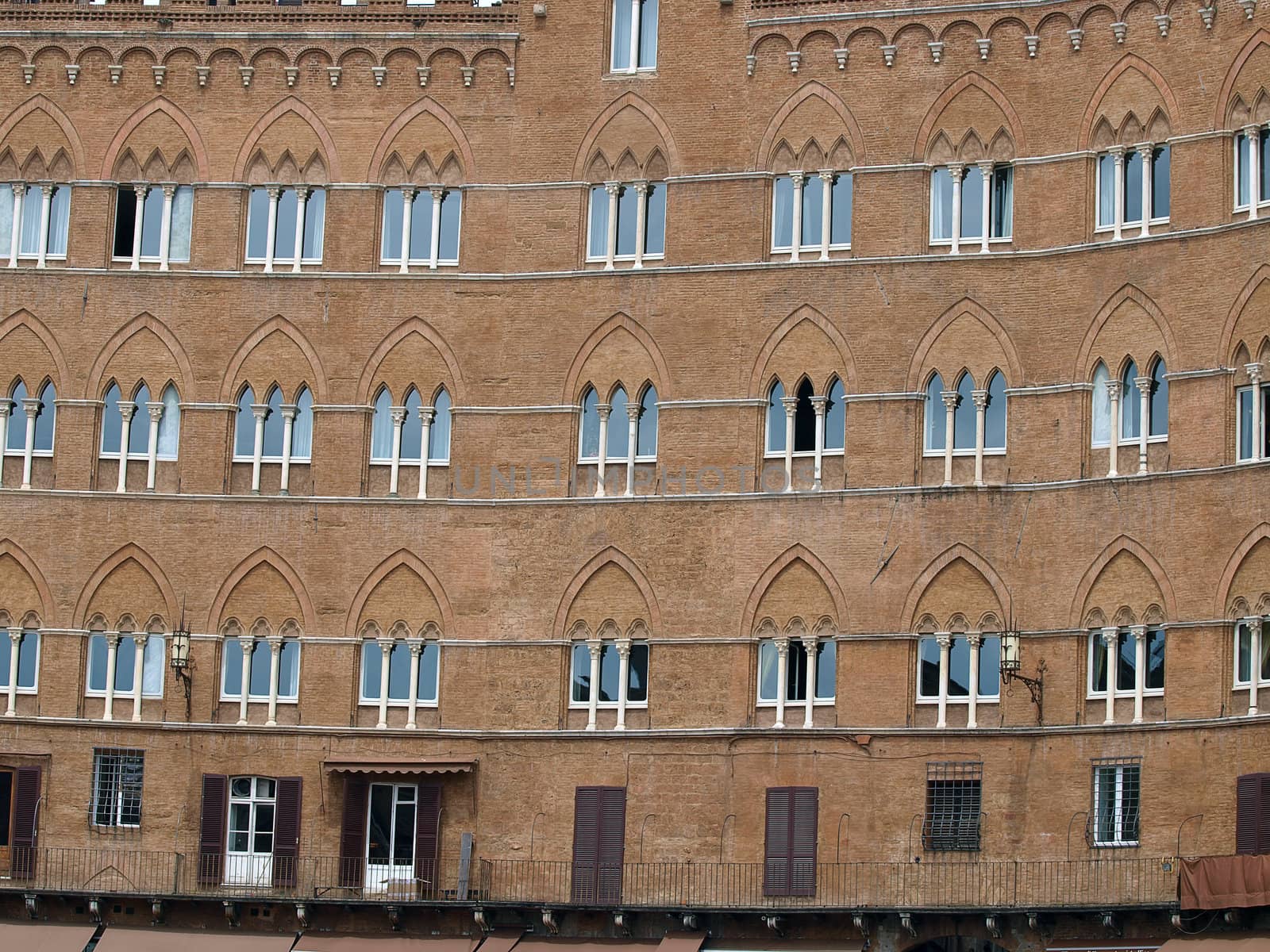 Siena - Piazza del Campo and Palazzo Sansedoni