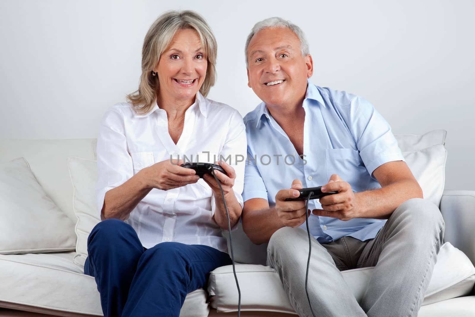 Couple Playing Video Game by leaf
