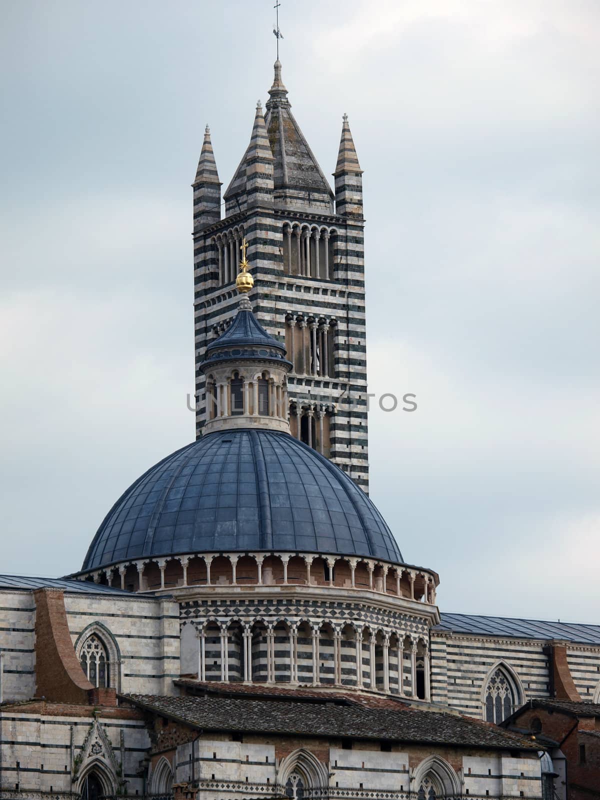 The Duomo of Siena, which was built in the 12th and 13th centuries, is one of the prettiest churches in Gothic style in Italy
