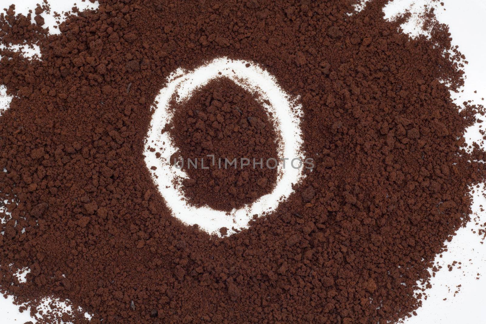 letter on the background of instant coffee
