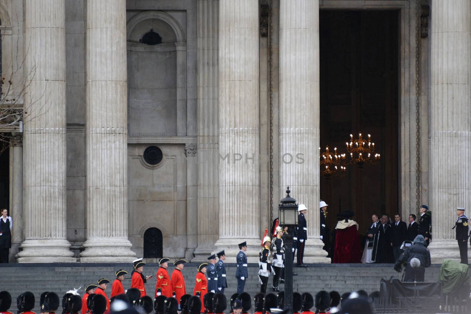 London, UK. April 17th, 2013. The Step Lining Party , comprising 18 Service personnel plus a contingent from the Royal Hospital Chelsea, lines the West Steps of St Paul's Cathedral for the arrival of the Coffin.