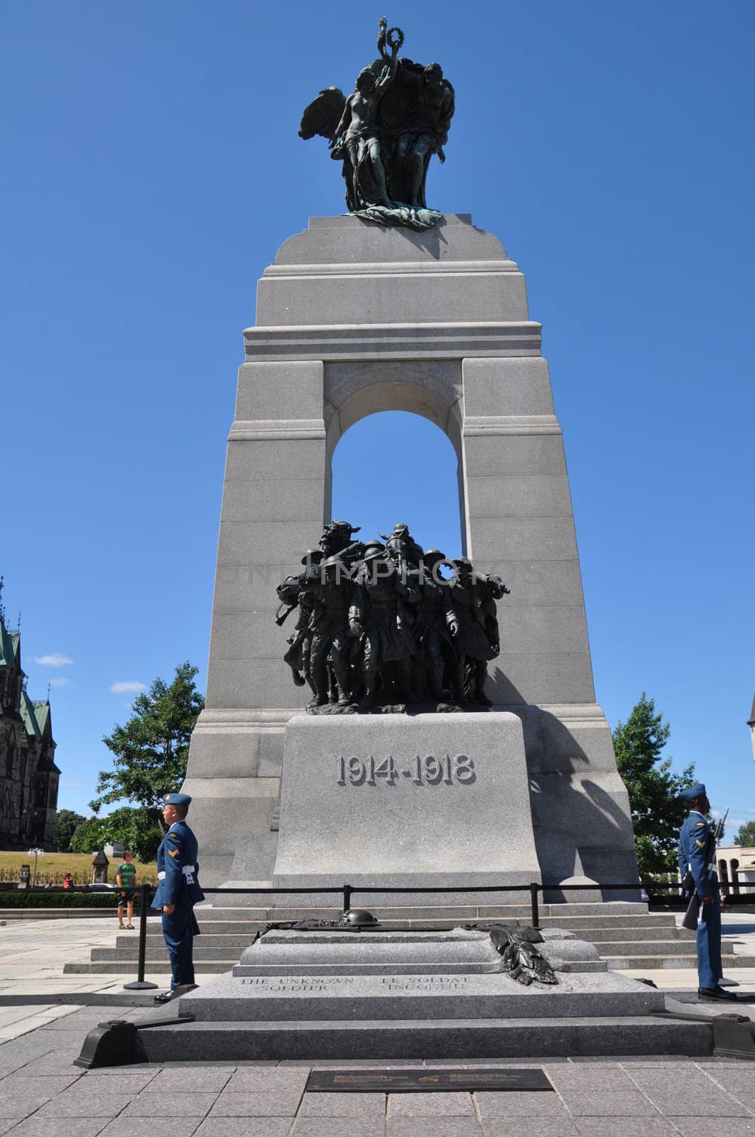 National War Memorial in Ottawa by sainaniritu