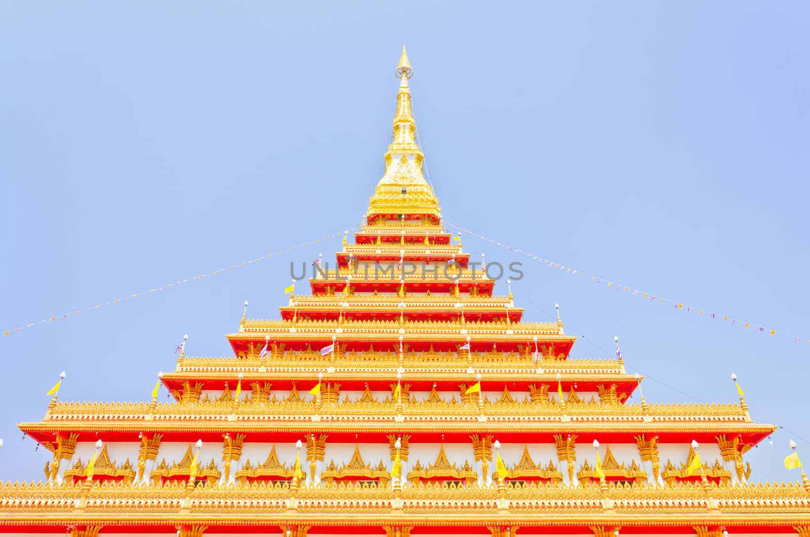 Golden pagoda at the Thai temple
Buddha church at the Thai temple style