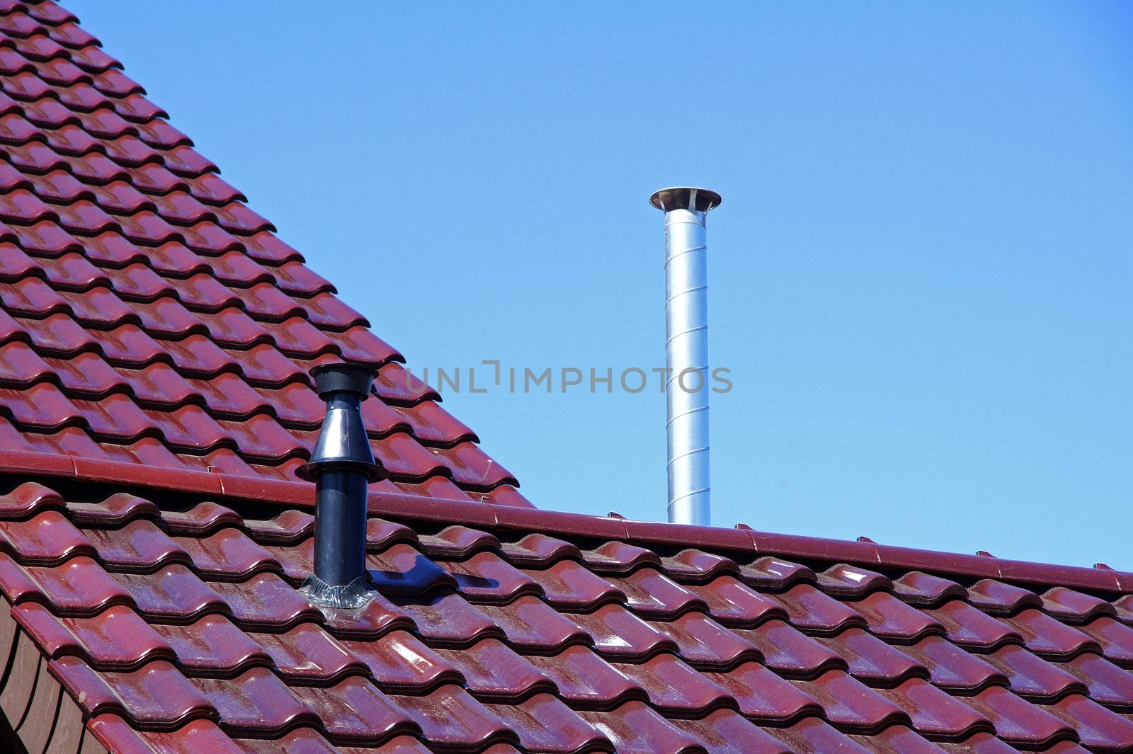 The stream of fresh air acts from a roof