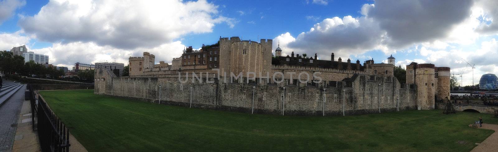 Tower of London Ancient Architecture by jovannig