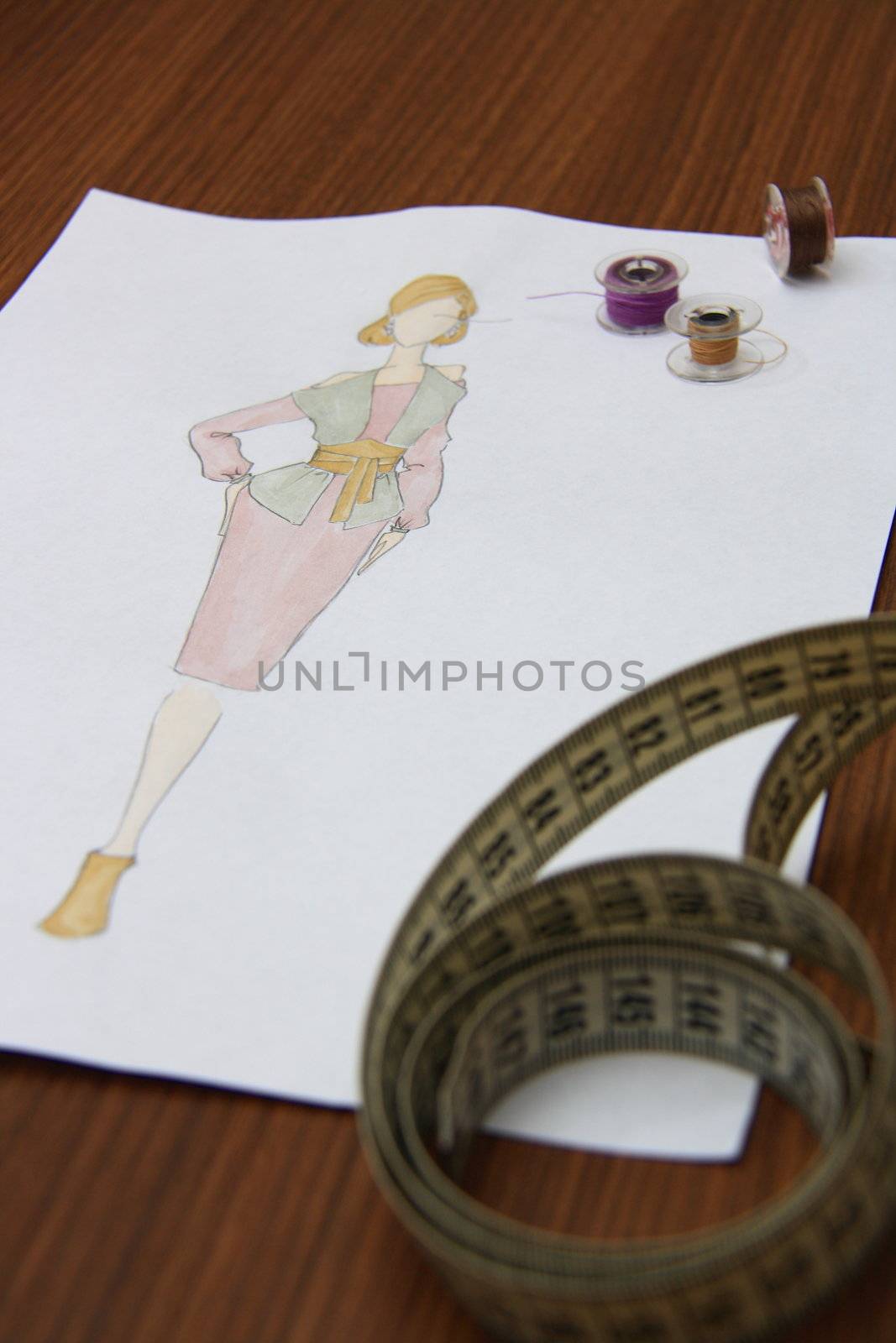 the collection of fashion drawings on clothes with colored pencils