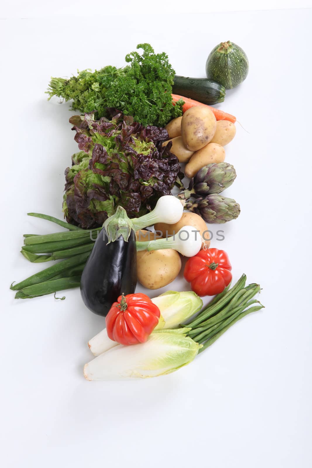 fresh vegetables by phovoir