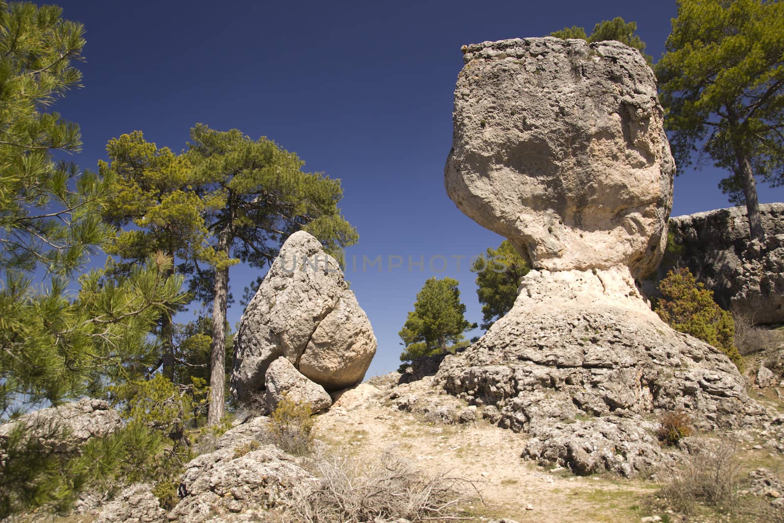 Limestone Rocks in cuenca, Spain by dannyus