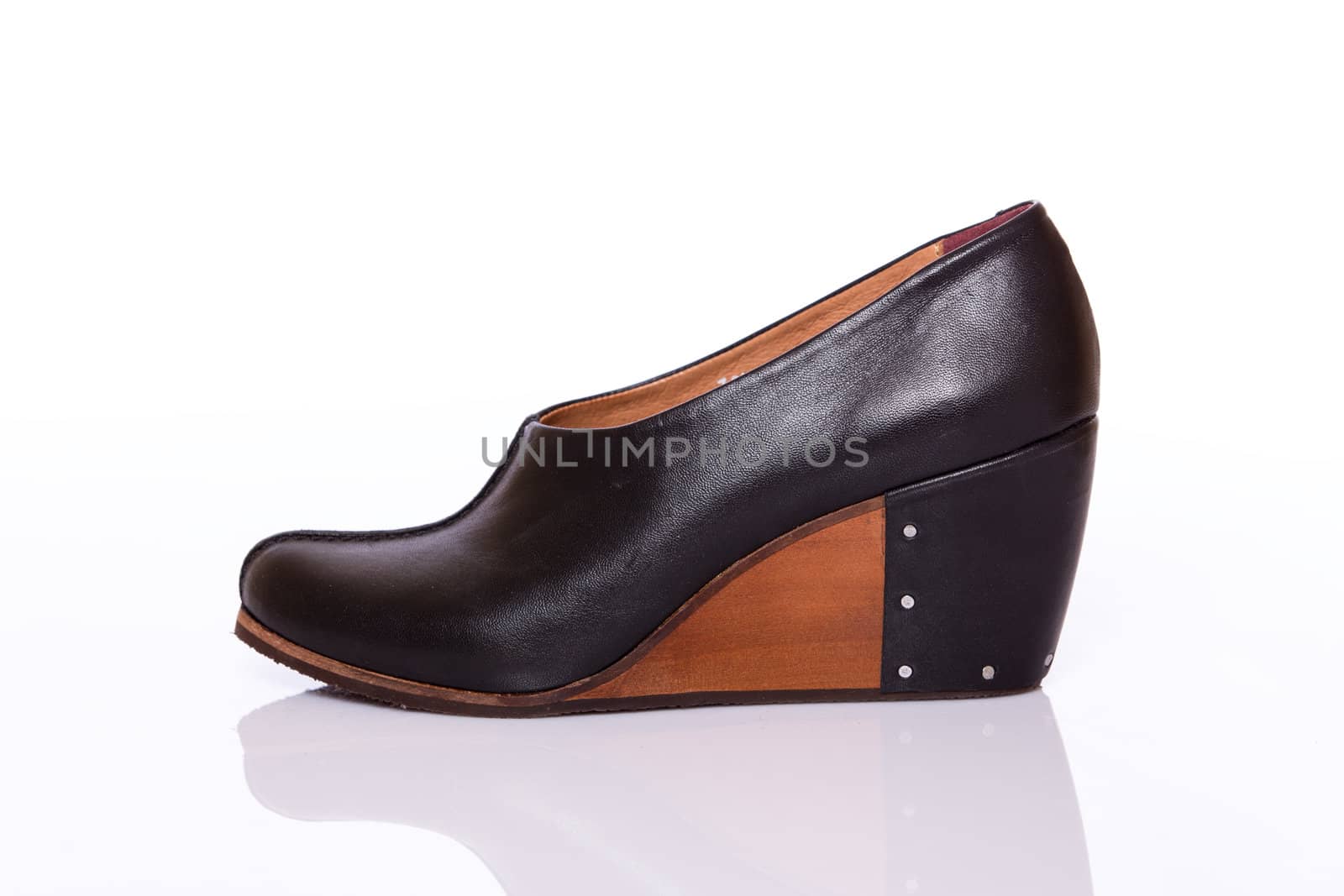 Woman leather original shoe with wedge sole