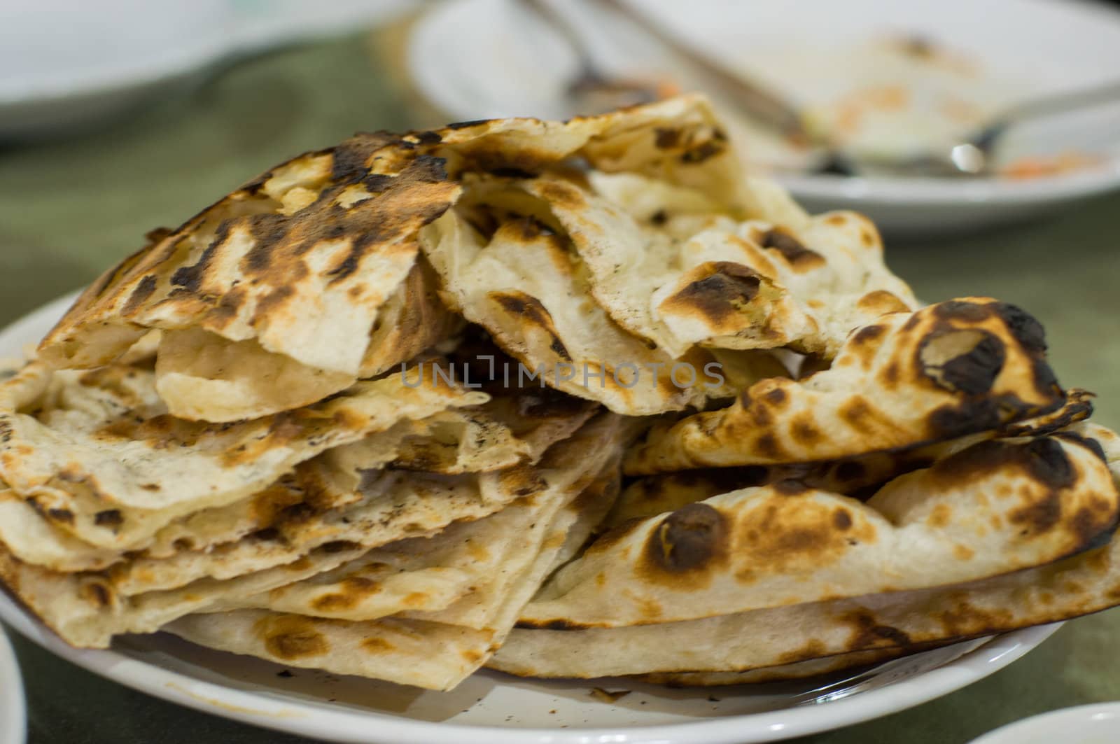 plained naan, indian bread, local food in India
