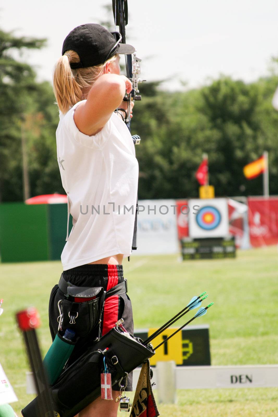 Female archer at World Championship by StormPictures