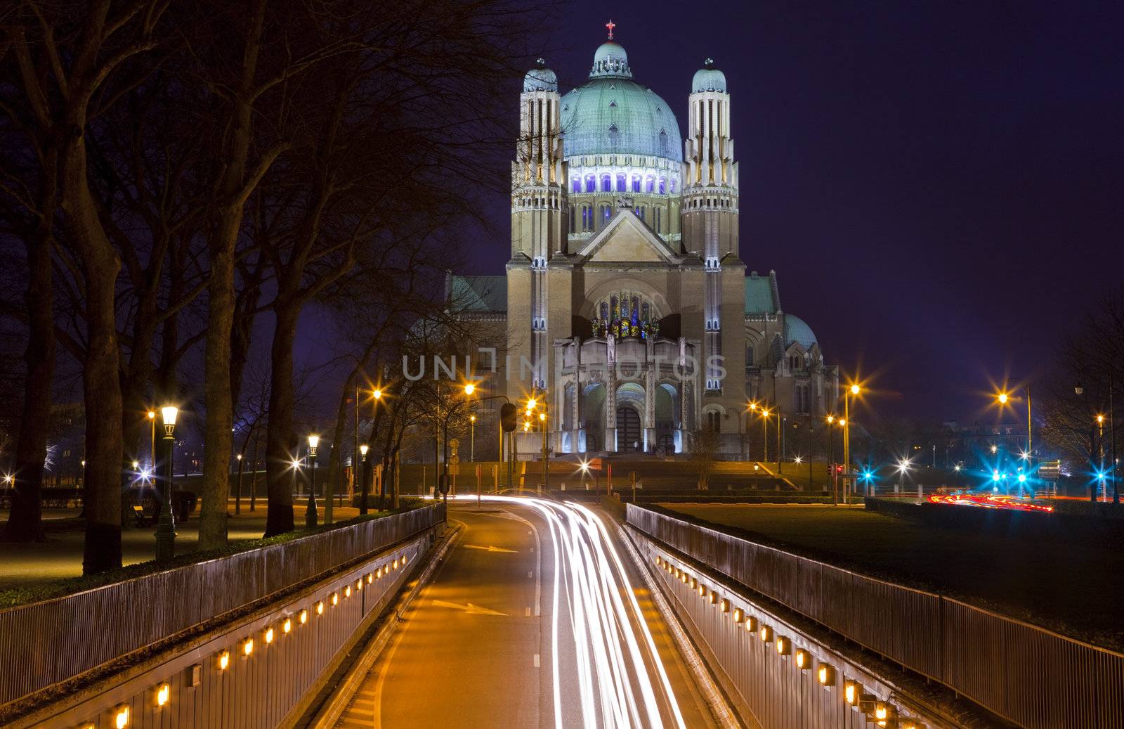 View of the Basilica of the Sacred Heart in Brussels by chrisdorney