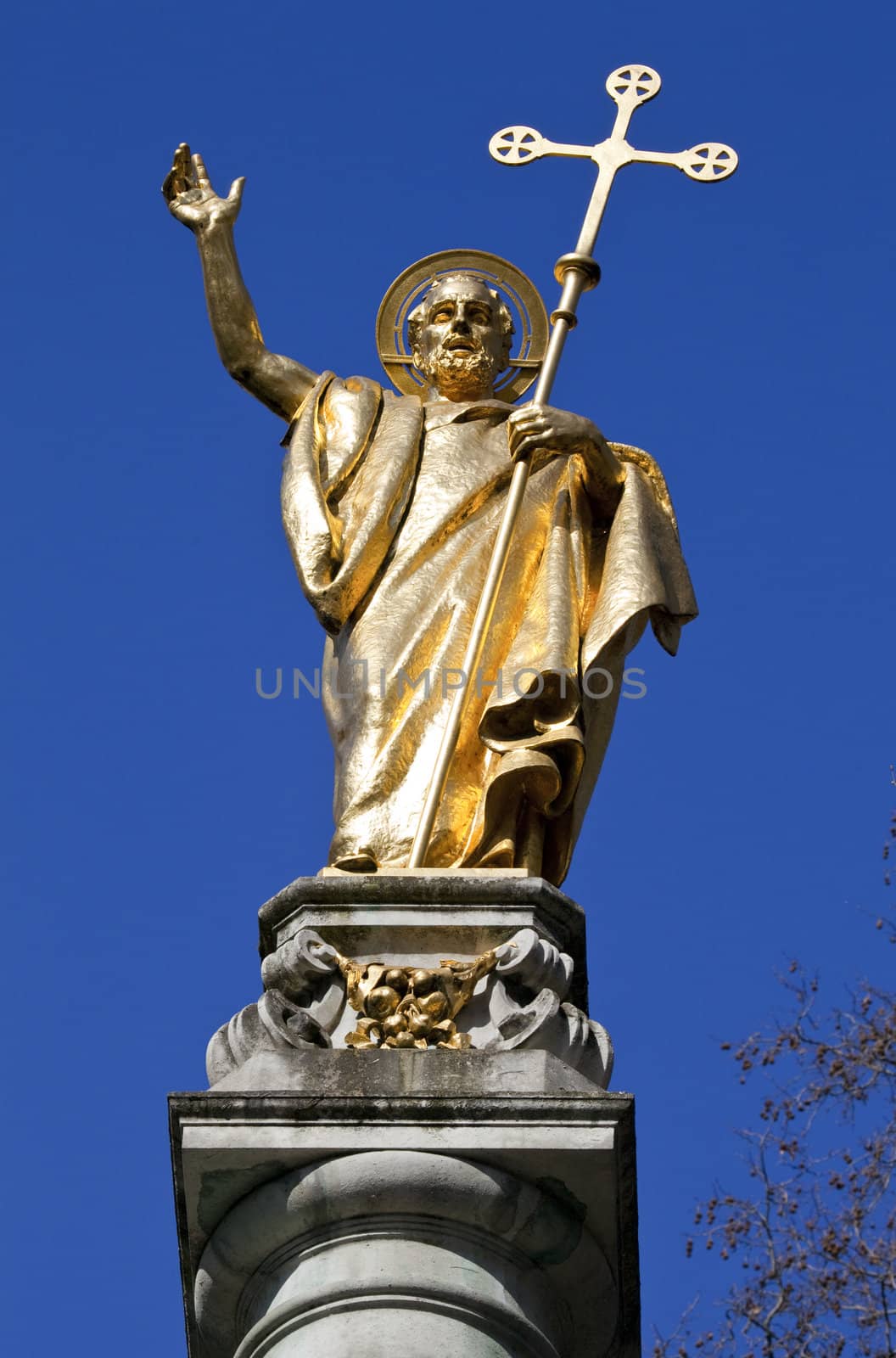 Saint Paul Statue at St. Pauls Cathedral in London by chrisdorney
