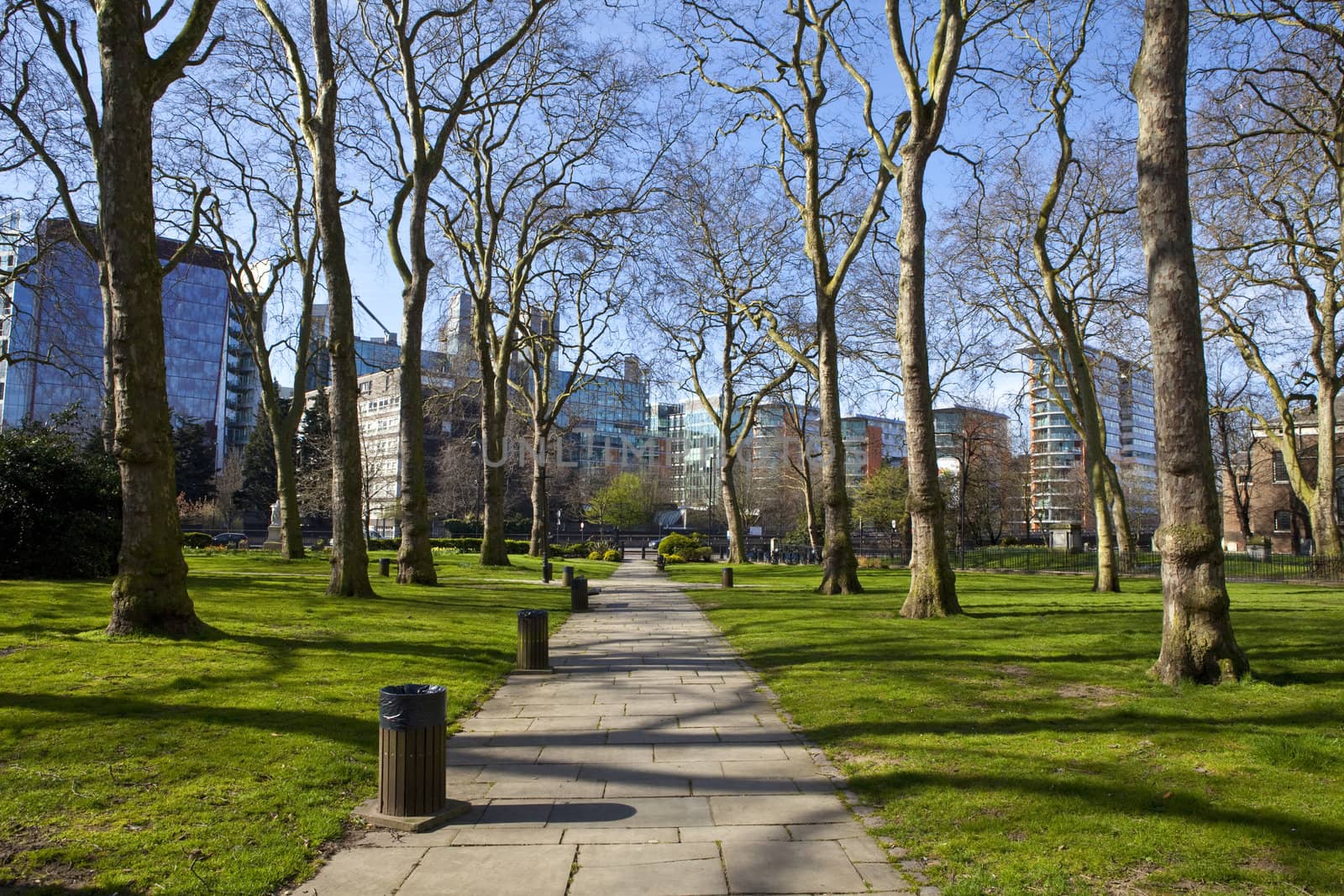 Paddington Green in London by chrisdorney