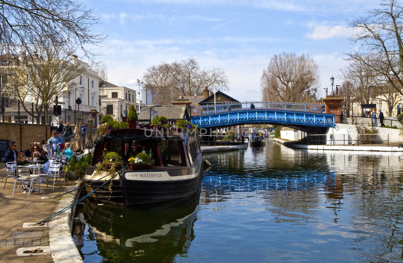 Little Venice in London by chrisdorney