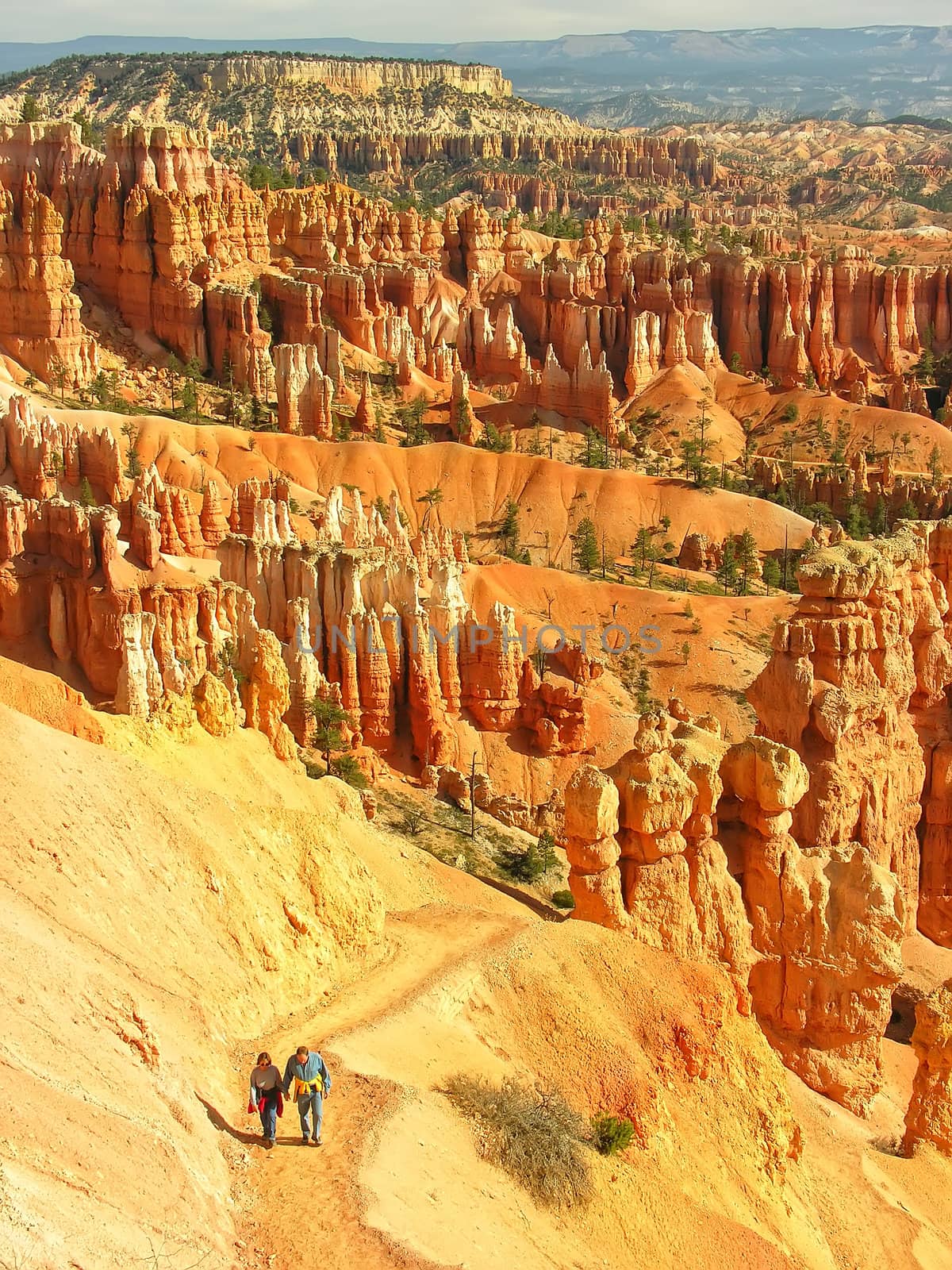 Amphitheater, view from Sunset point by donya_nedomam