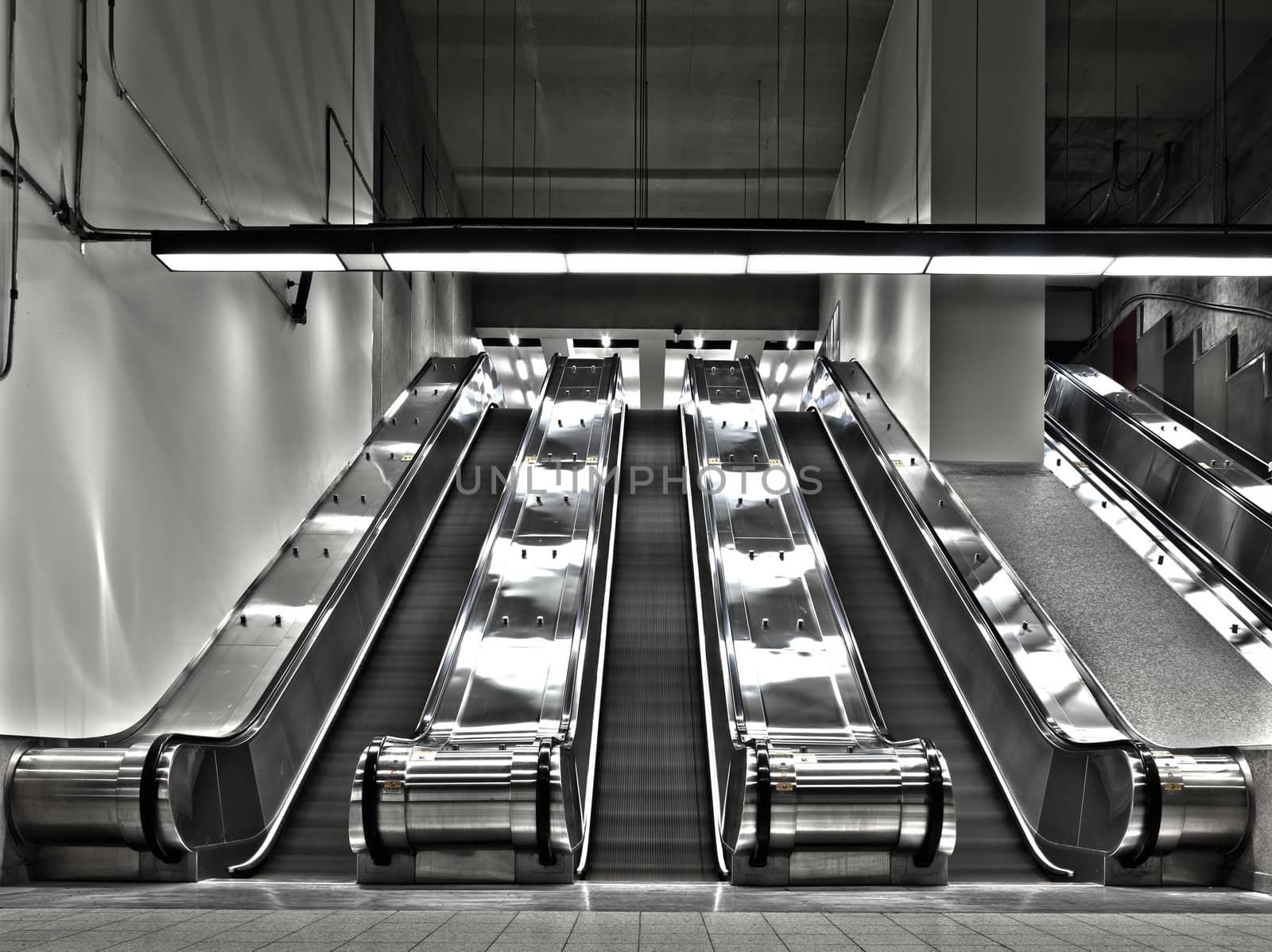 Sets of Working Escalator (wide angle)
 by aetb