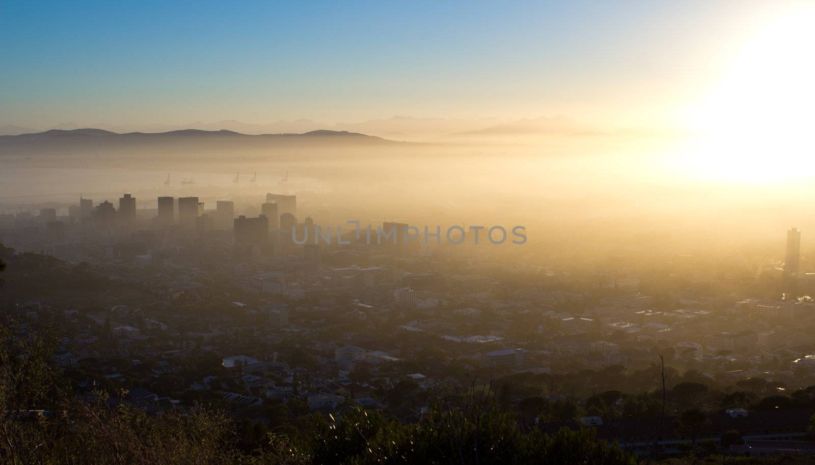 Cape Town On A Misty Morning by dwaschnig_photo