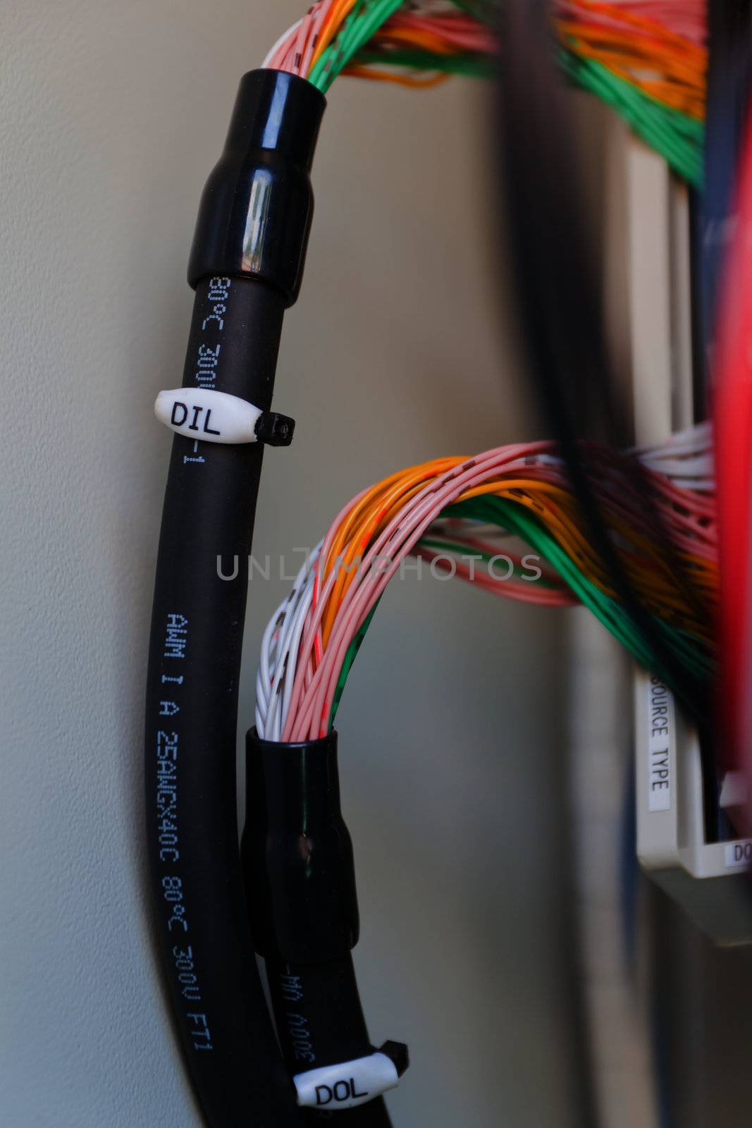 Multicolored computer cable