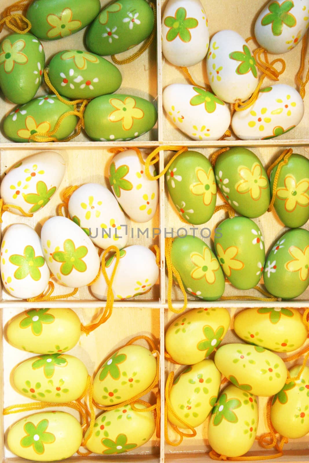Tipical eastern eggs in a box