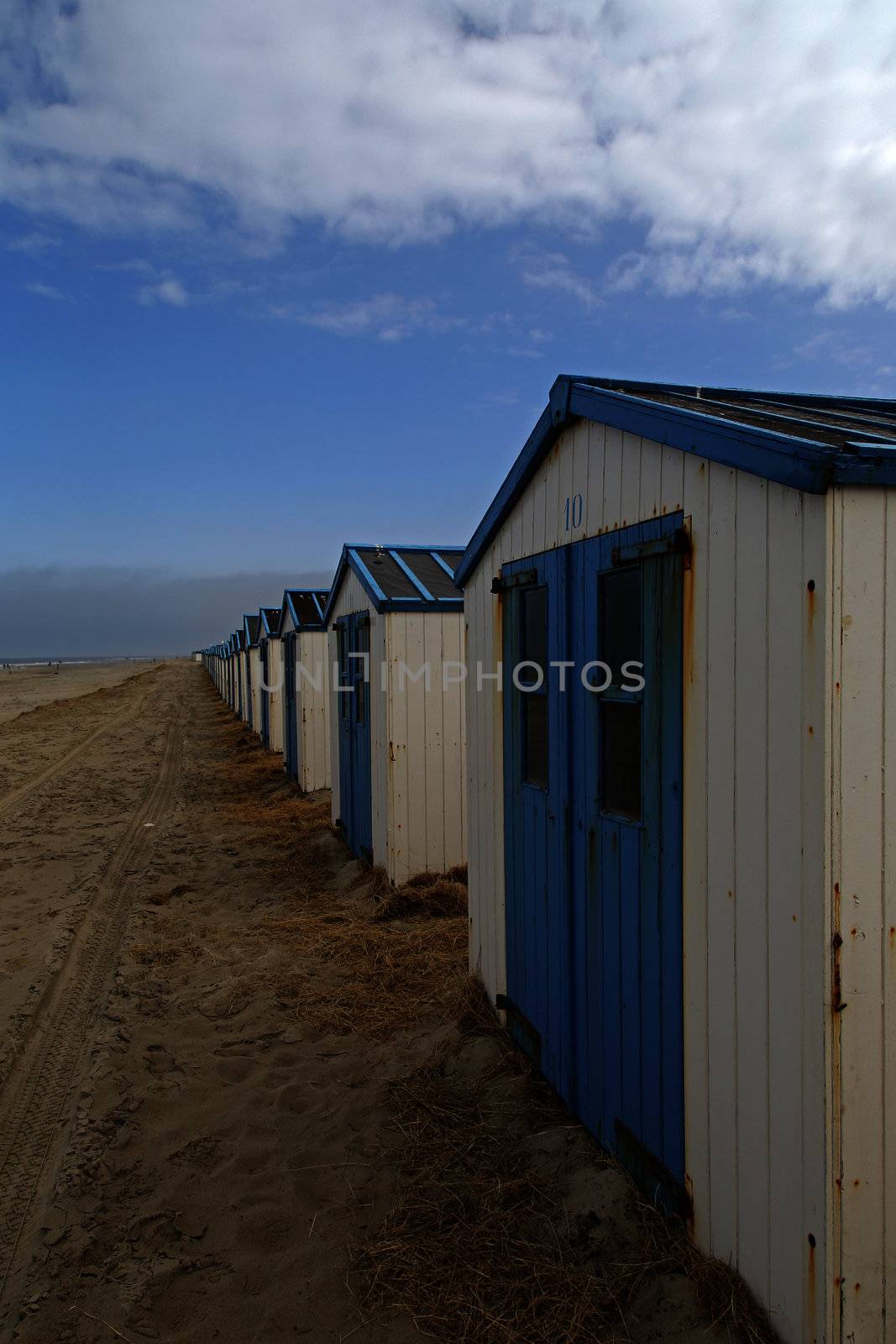 Beach Houses Texel - 2 by Kartouchken