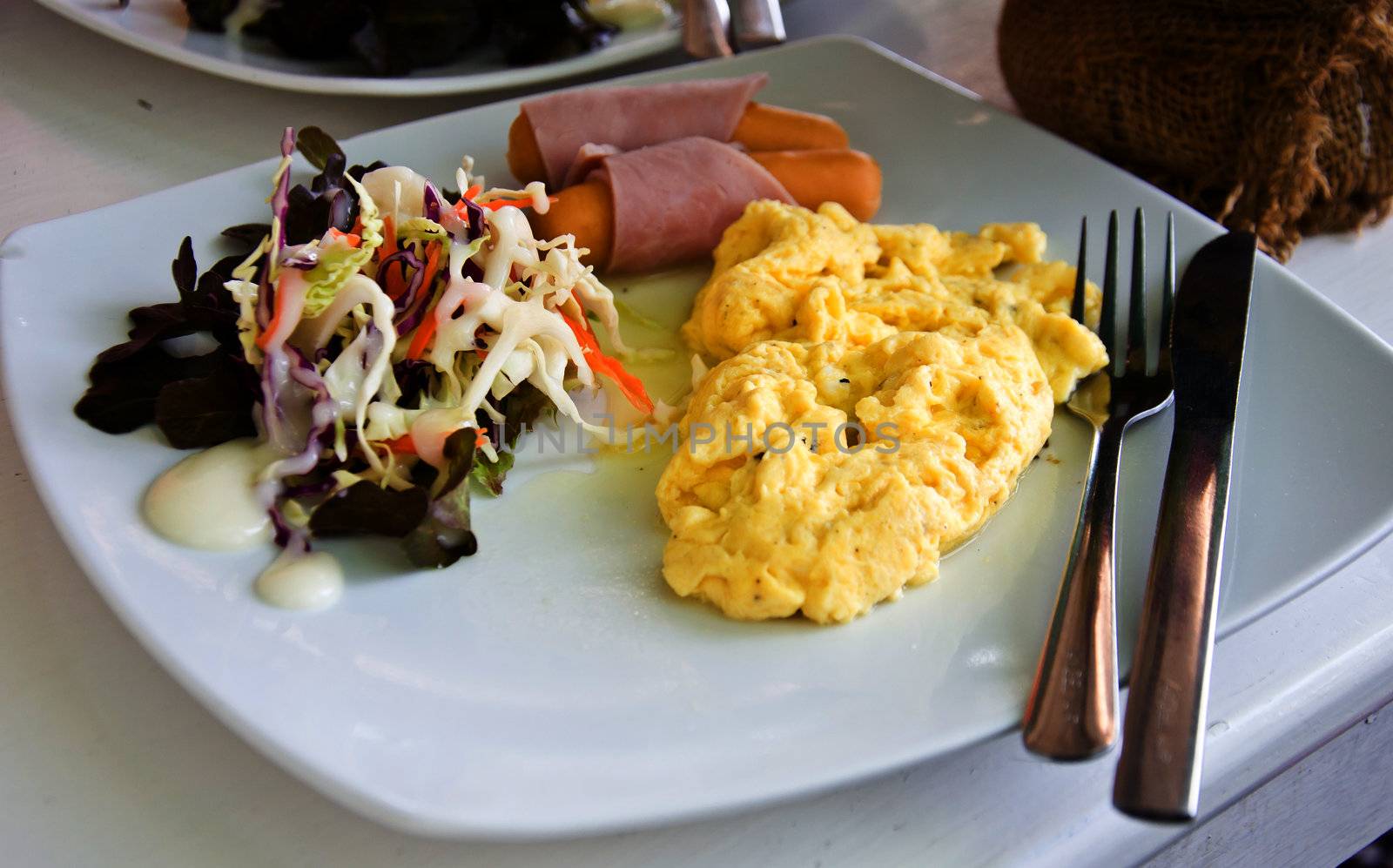 omelette and salad fro breakfast meal