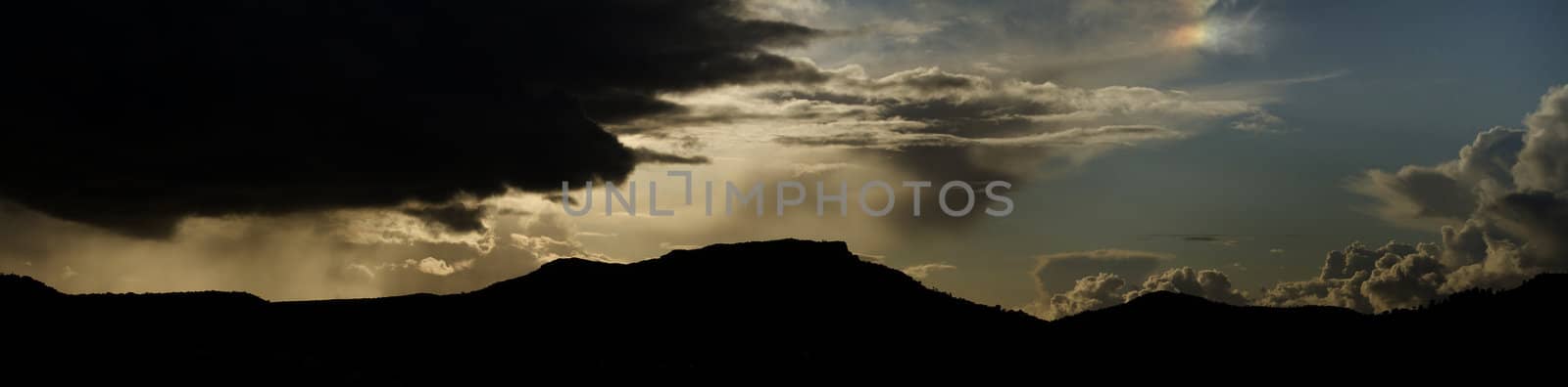 Rocha da Pena plateau  by membio