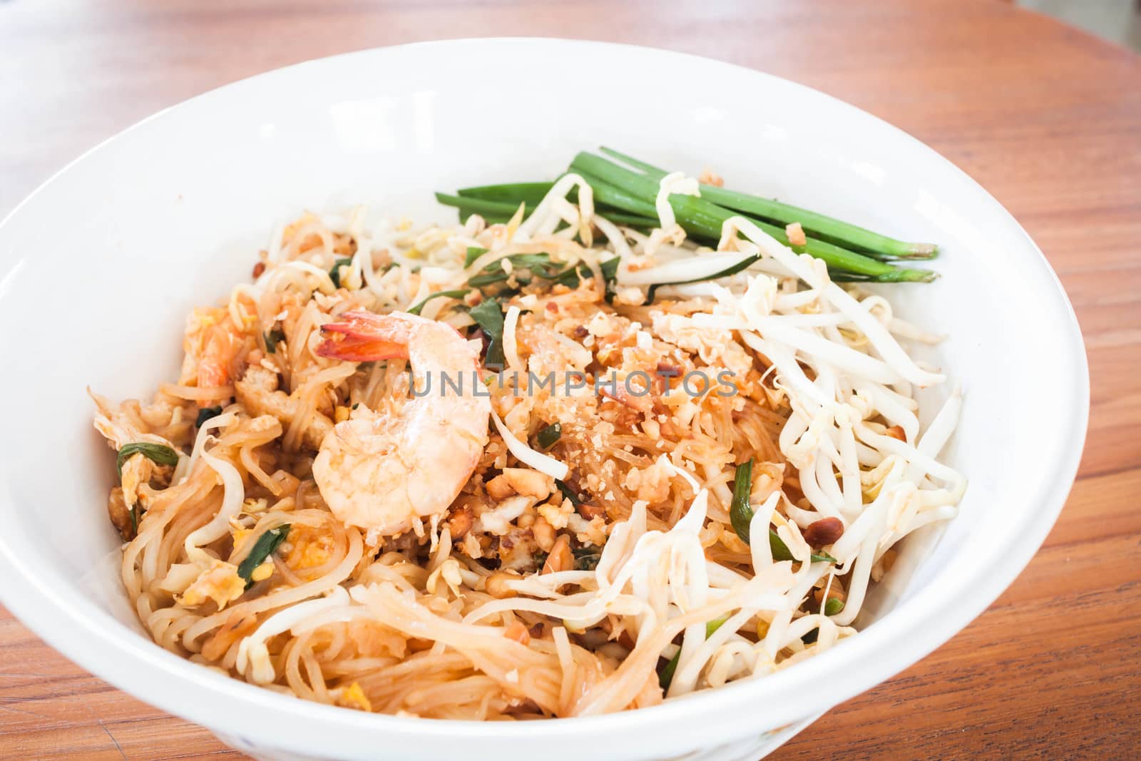 Pad thai , stir fry noodles with shrimp  by punsayaporn