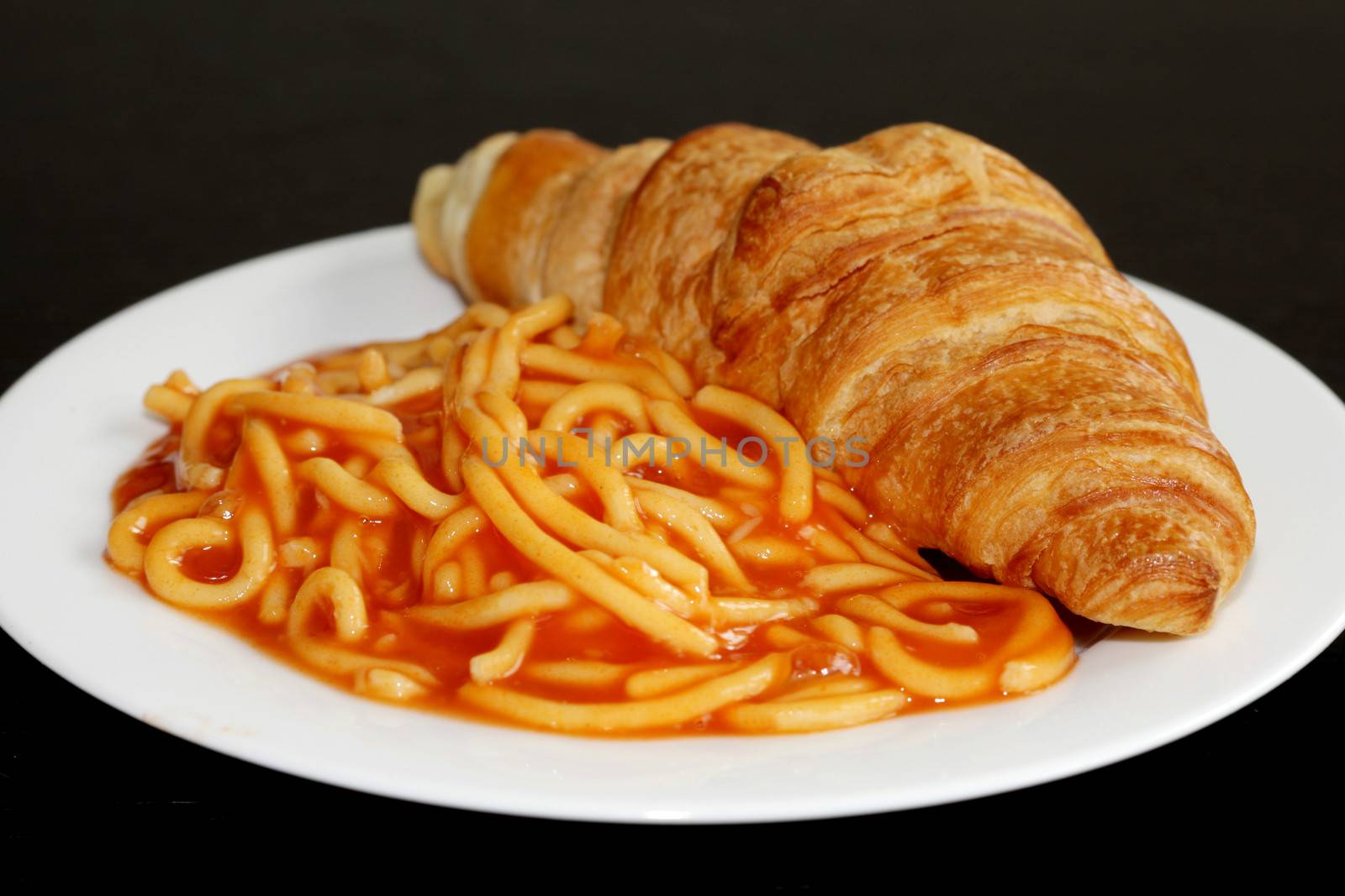 Croissant with Spaghetti