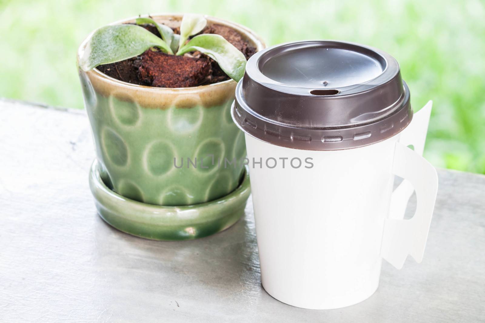 Coffee break time with hot caffe mocha