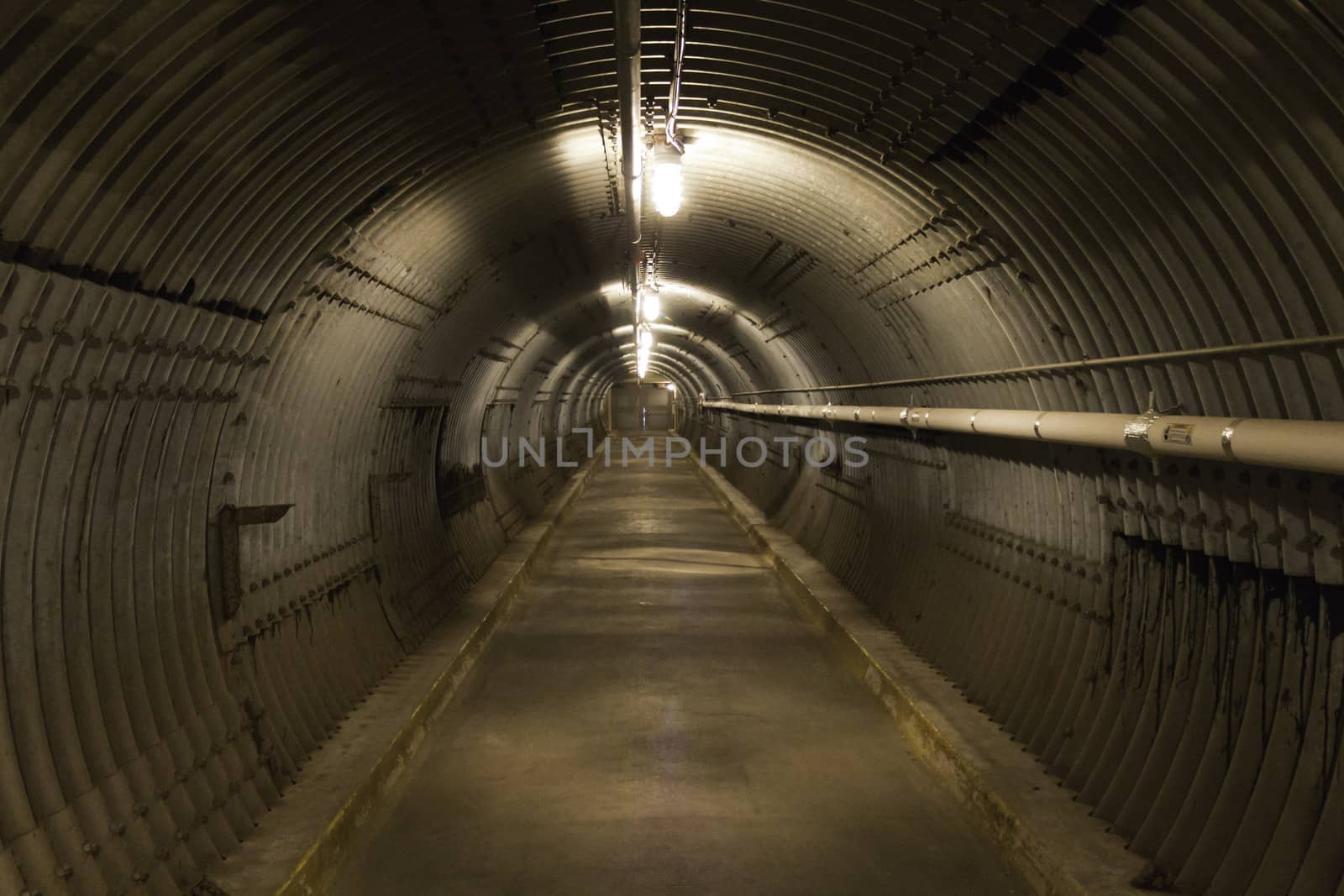 Blast tunnel in a bomb shelter