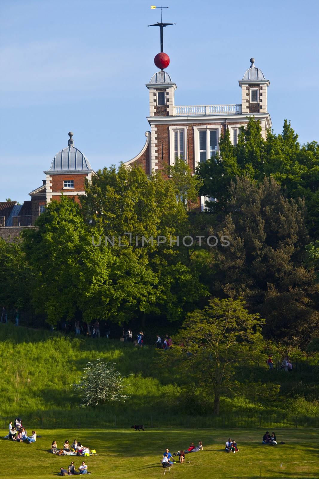 The Royal Observatory in Greenwich, London by chrisdorney