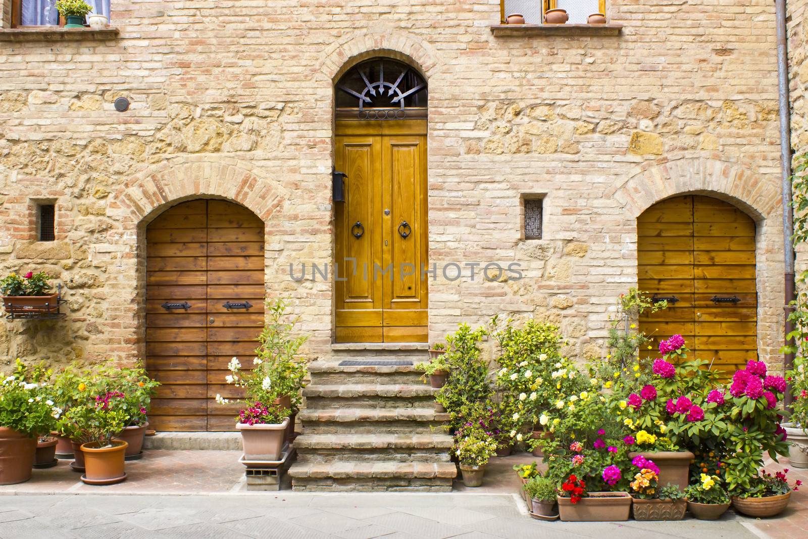 lovely tuscan street, Pienza, Italy
