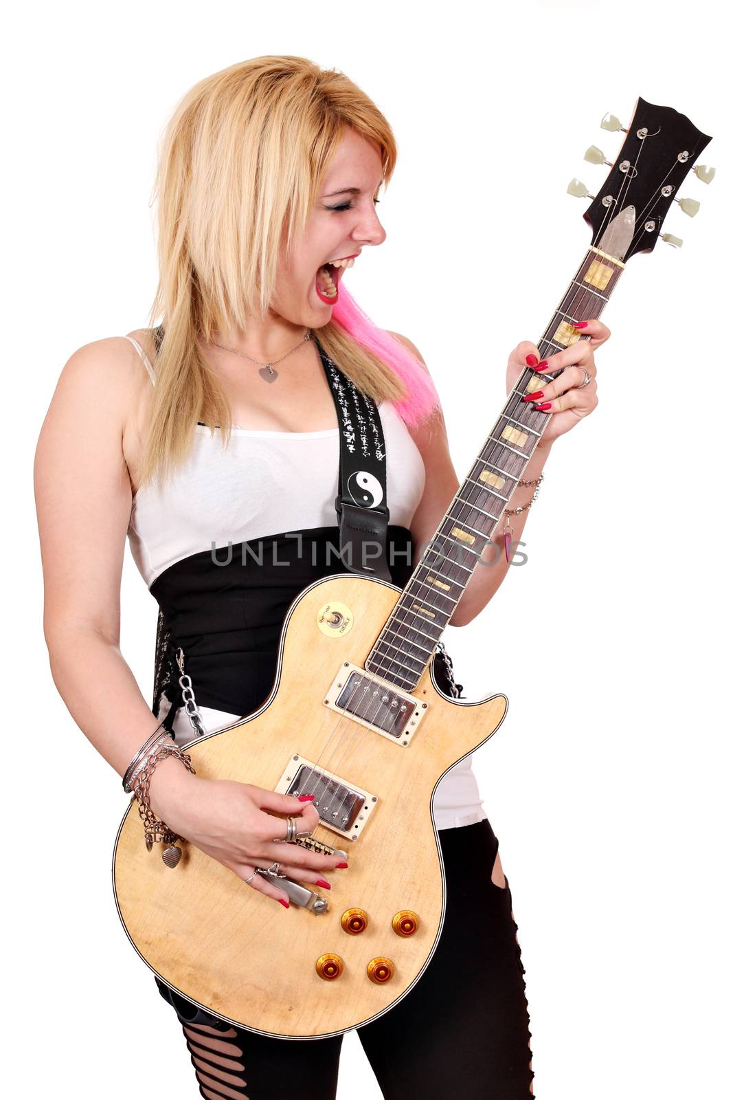 girl scream and play electric guitar