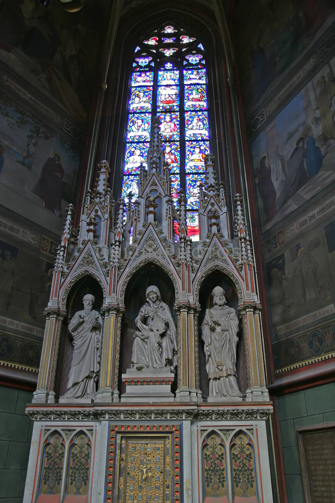 St Vitus interiors by LoonChild