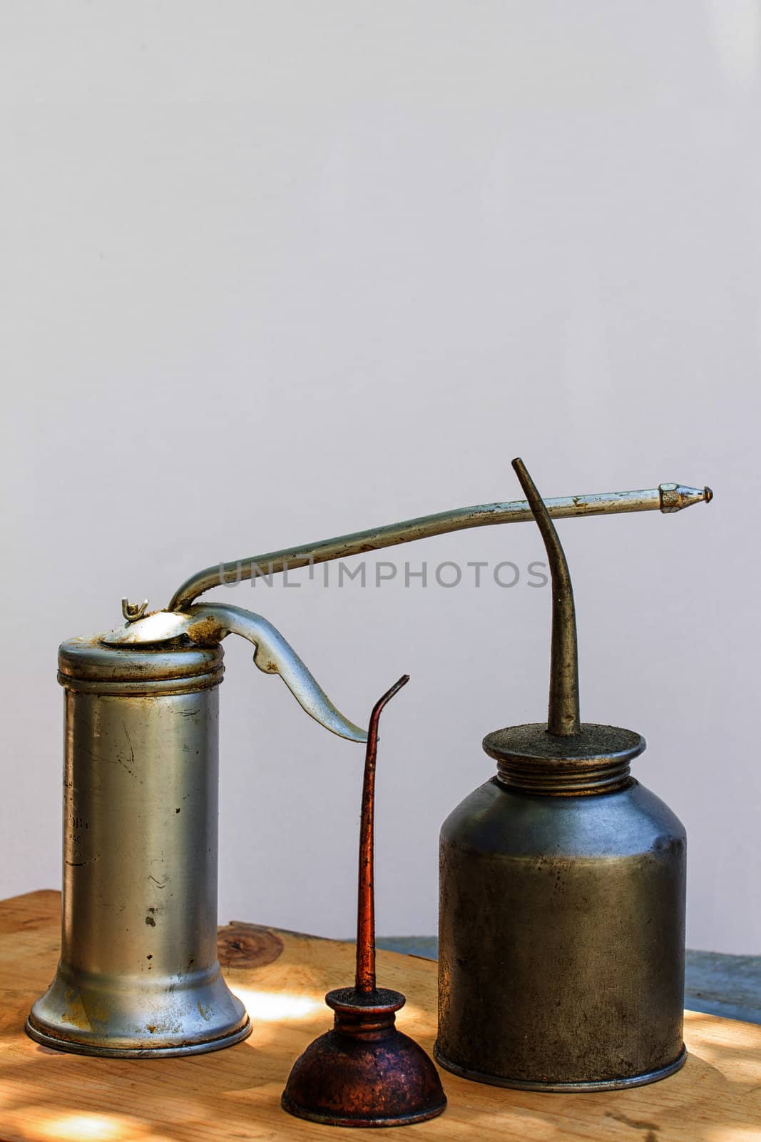 Three Oil Cans by wolterk