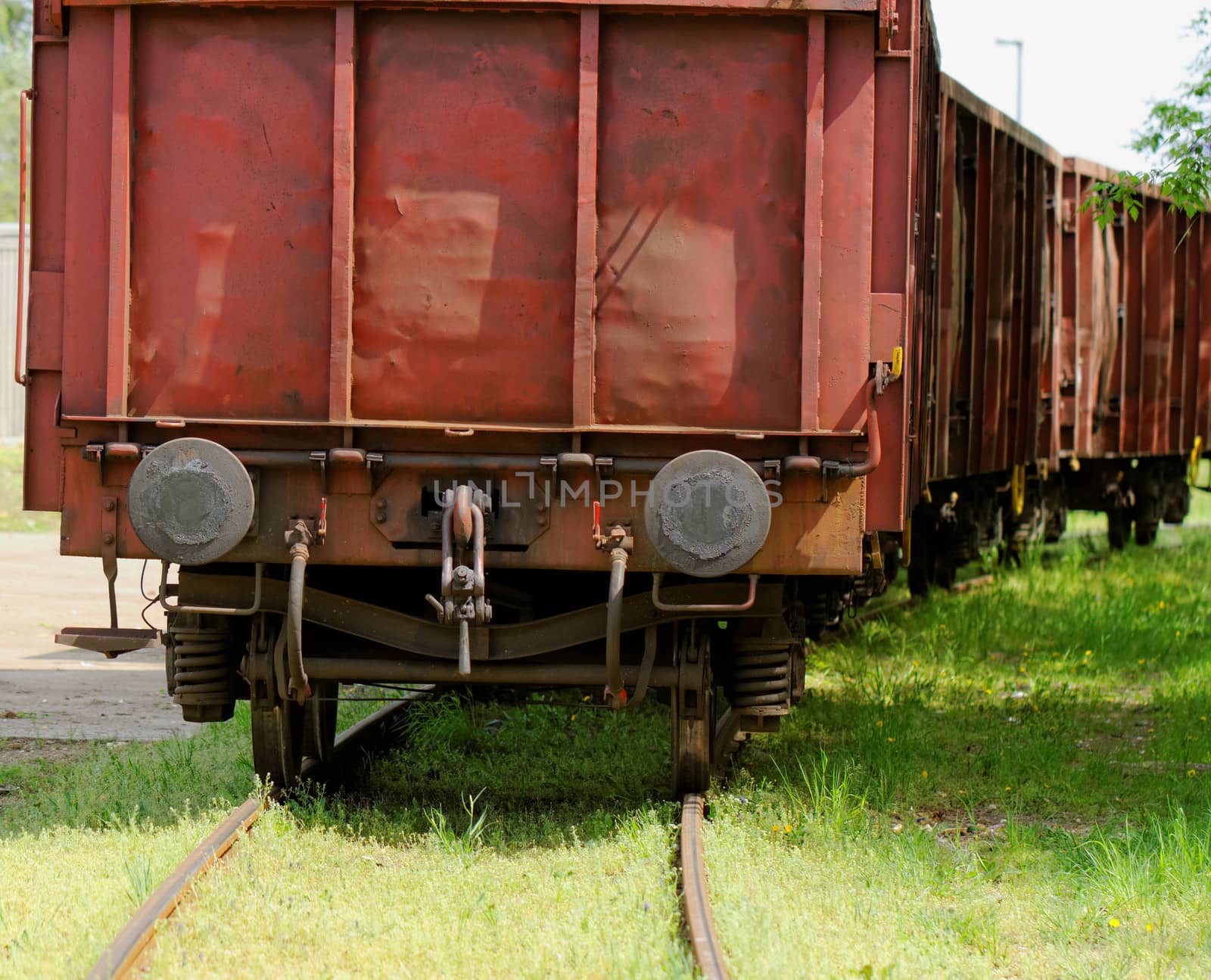 Old wagon, in an unused railway track by NagyDodo