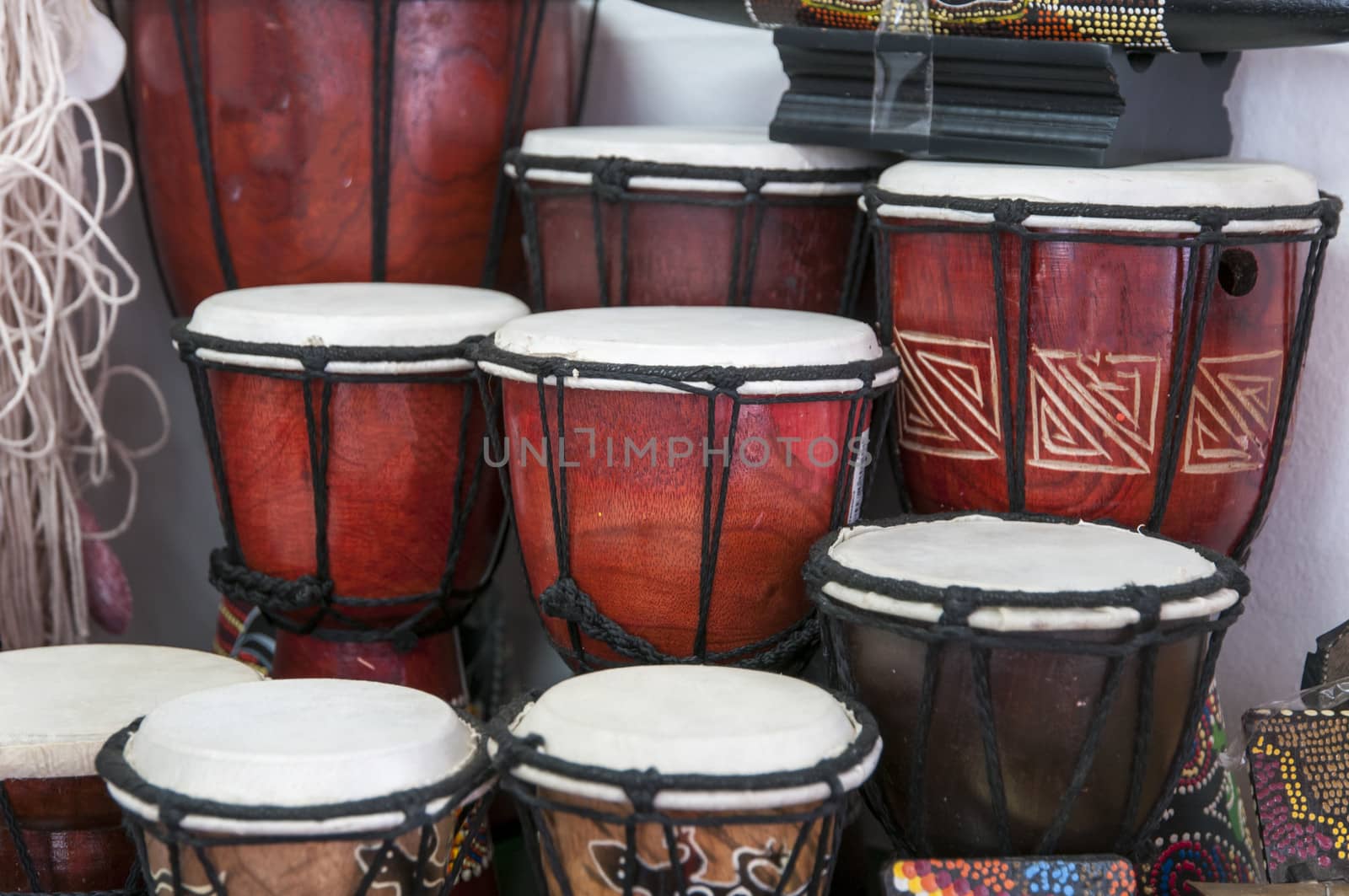 small drums to play with hands