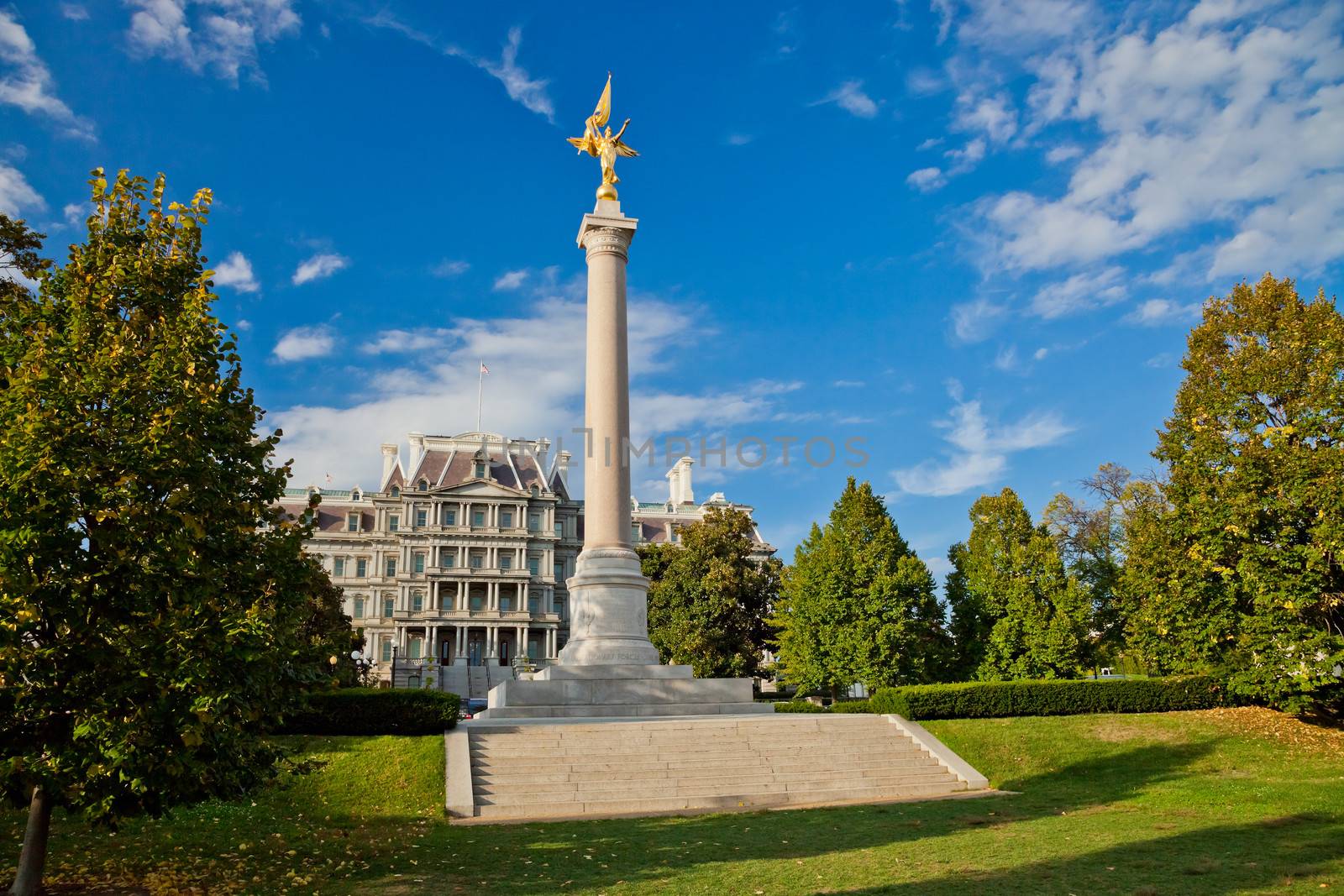 Dwight D. Eisenhower Executive Office Building by hanusst